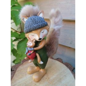 Róka figura kis rókával