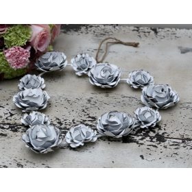 Rózsa koszorú szív formában