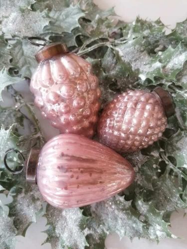 Halvány rózsaszín üvegdísz szett 3 db-os